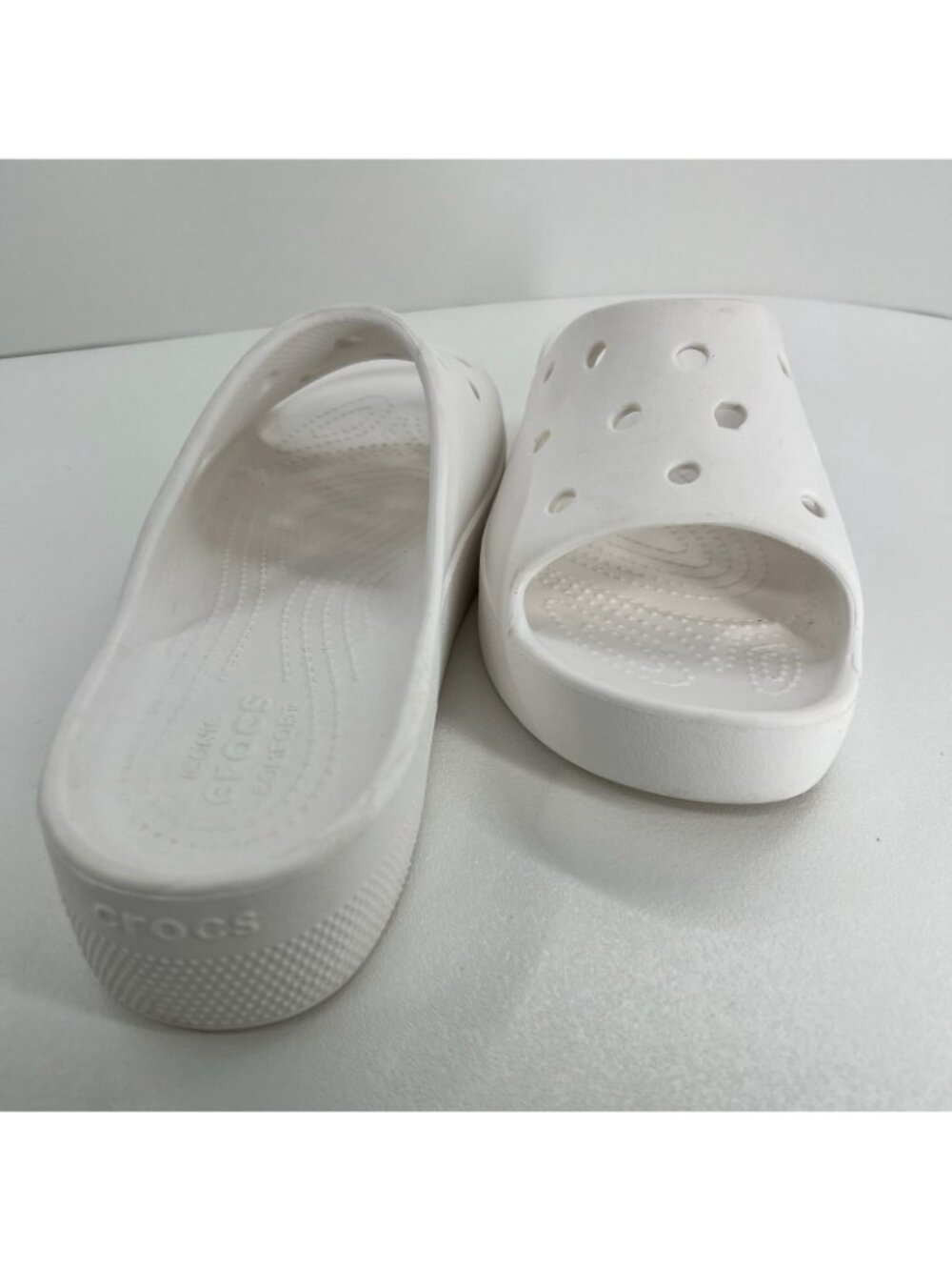 Crocs Classic Platform Slide Sandals Women US 9 Lightweight Chunky Slip On White - Picture 8 of 13